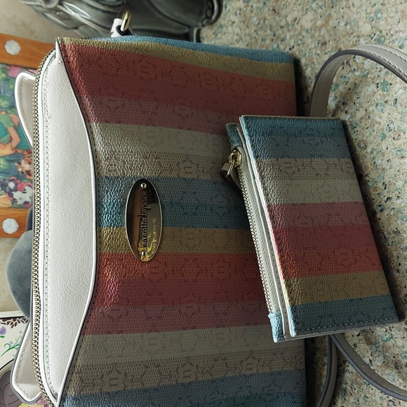 NANETTE🪷LEPORE Crossbody Bag Set - Picture 7 of 10